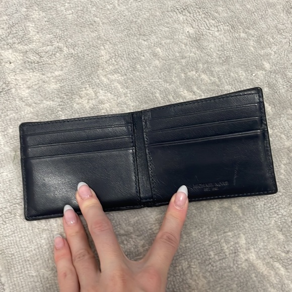 Men’s wallet - Picture 2 of 8